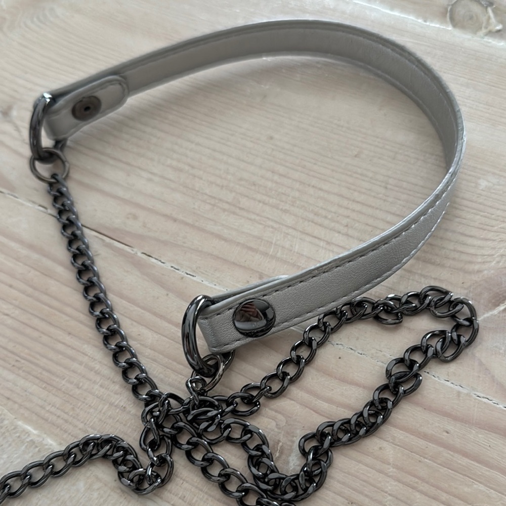Elegant silver Chain Shoulder Bag - Picture 5 of 8